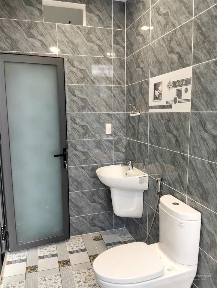 Cho thuê nhà phố tại phúc an  nhà mới có nội thất