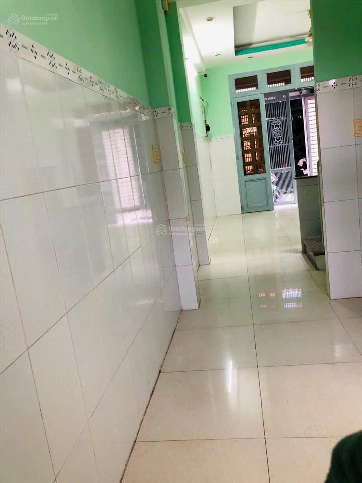 Nhà gần ngã tư 4 xã ngay lê văn quới, hẻm ô tô, 38.5m2 giá 4.3 tỷ, chính chủ gửi không chênh giá