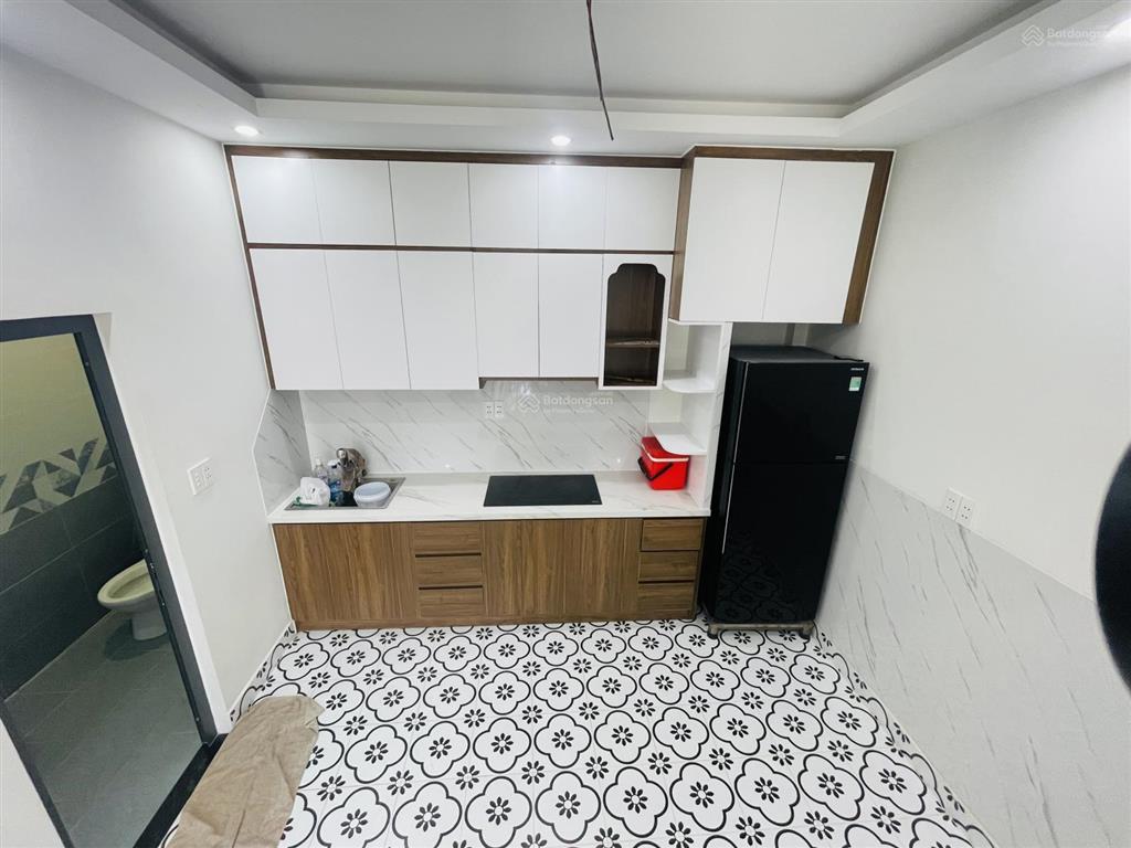 Nhà ngộp 1 trệt 1 lầu gần ds 6, bhhb, hẻm 8m 2 xe tải tránh nhau, 40m2 nhà mới có nội thất