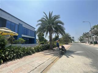 Chính chủ ngộp gửi lô đất 100m2 trục đường thông chợ hưng long dự án the sol city đã có sổ hồng