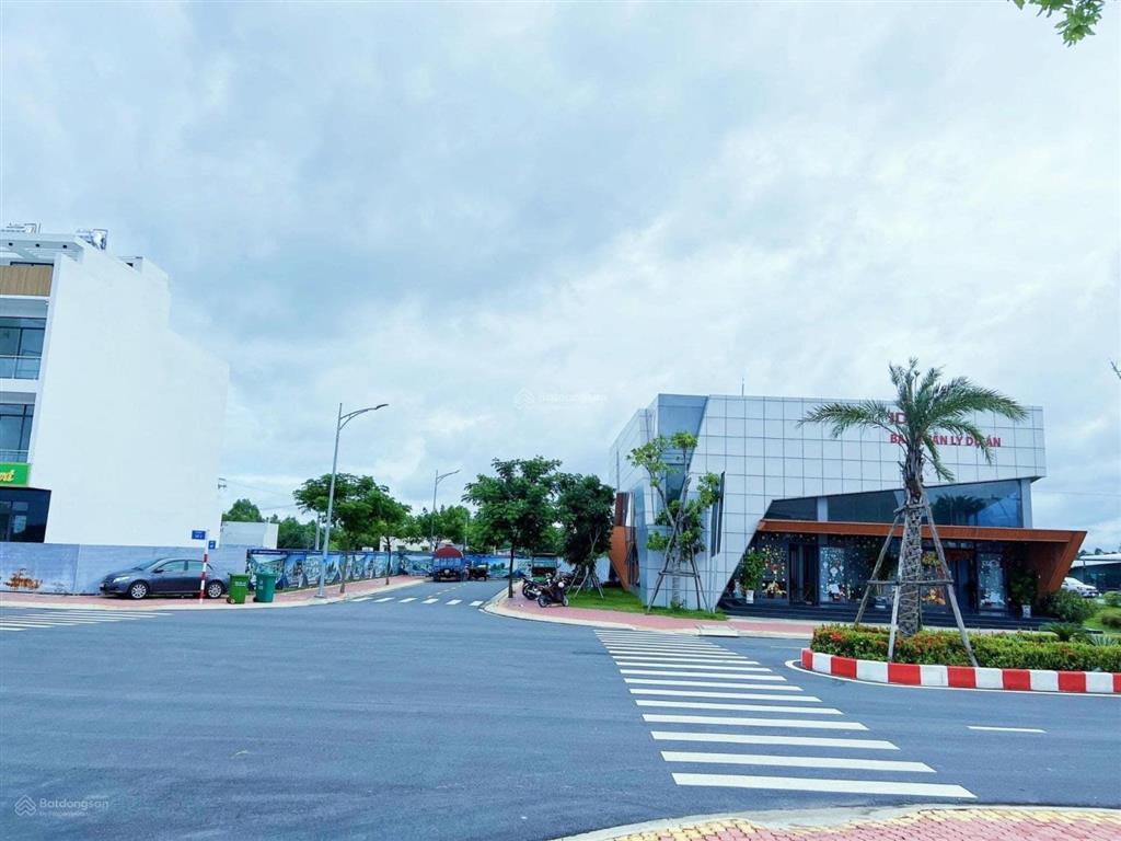 Chính chủ bán gấp lô đất mặt tiền đường số 4 nối kcn và trung tâm hành chính thủ thừa giá thanh lý