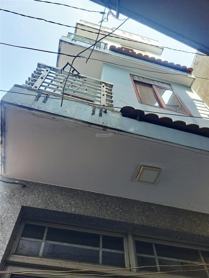 Nhà 3 tầng tân phú chỉ 3,75 tỷ, hẻm hoà bình gần ngã tư kênh tân hoá hoà bình, cách đầm sen 200m