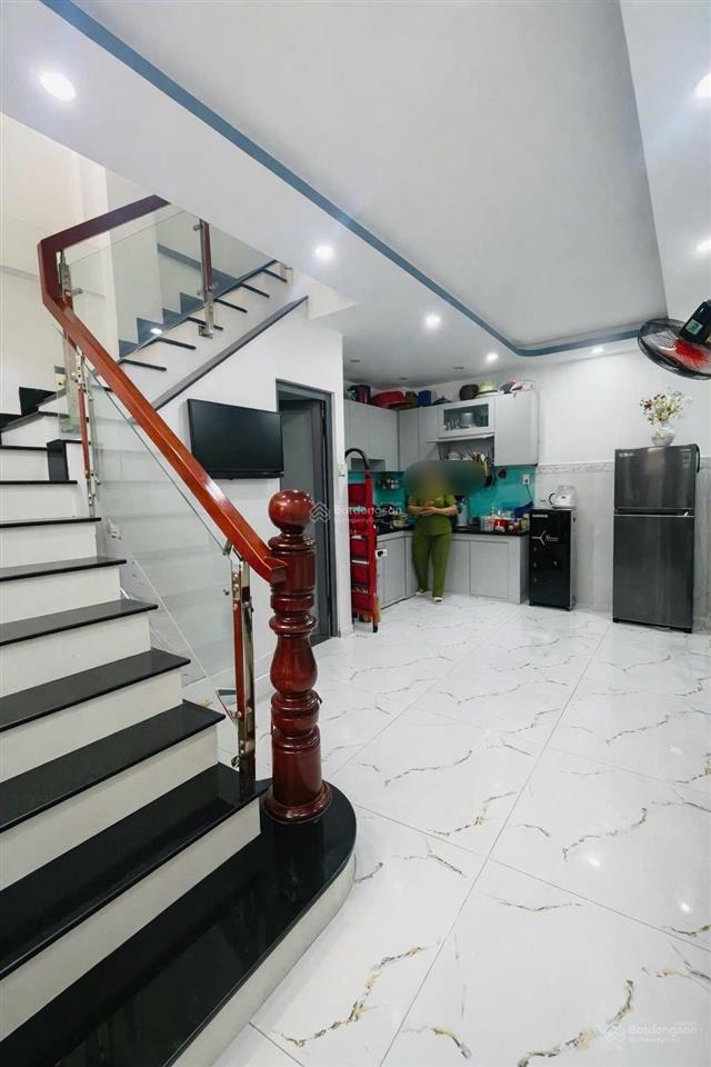 Nhà riêng đường lê đình cẩn, cách chợ 50m gần kdc tên lửa, gần aeon bình tân