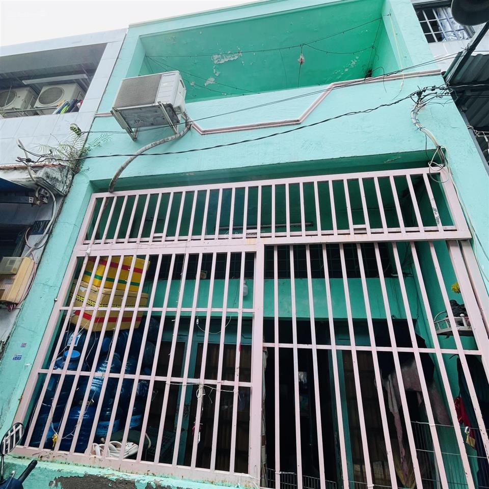 Nhà tân tạo a sát đường bờ sông, view thông thoáng cực đẹp  2 tầng 34m2  giá 2 tỷ 350