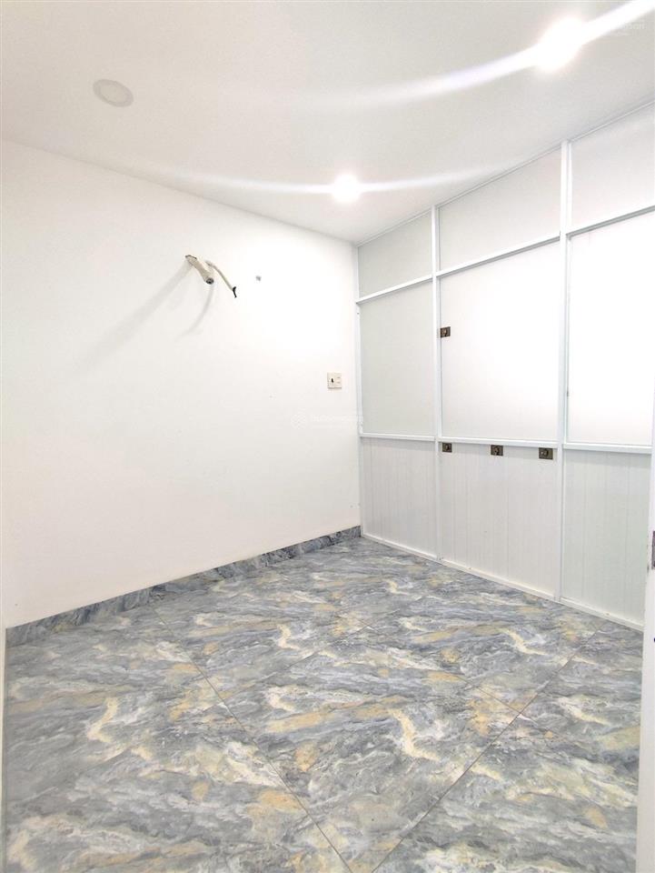 Chỉ nhỉnh 2 tỷ sở hữu chung cư quận 6  dt 52m2 2pn  sổ hồng riêng