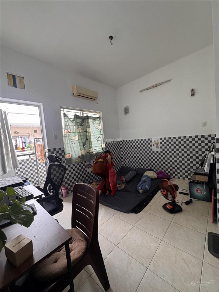 Căn hộ 73m (8x10m) cây da sà bình trị đông bình tân giáp q6 2pn 2wc ban công thoáng, giá 2,35 tỷ
