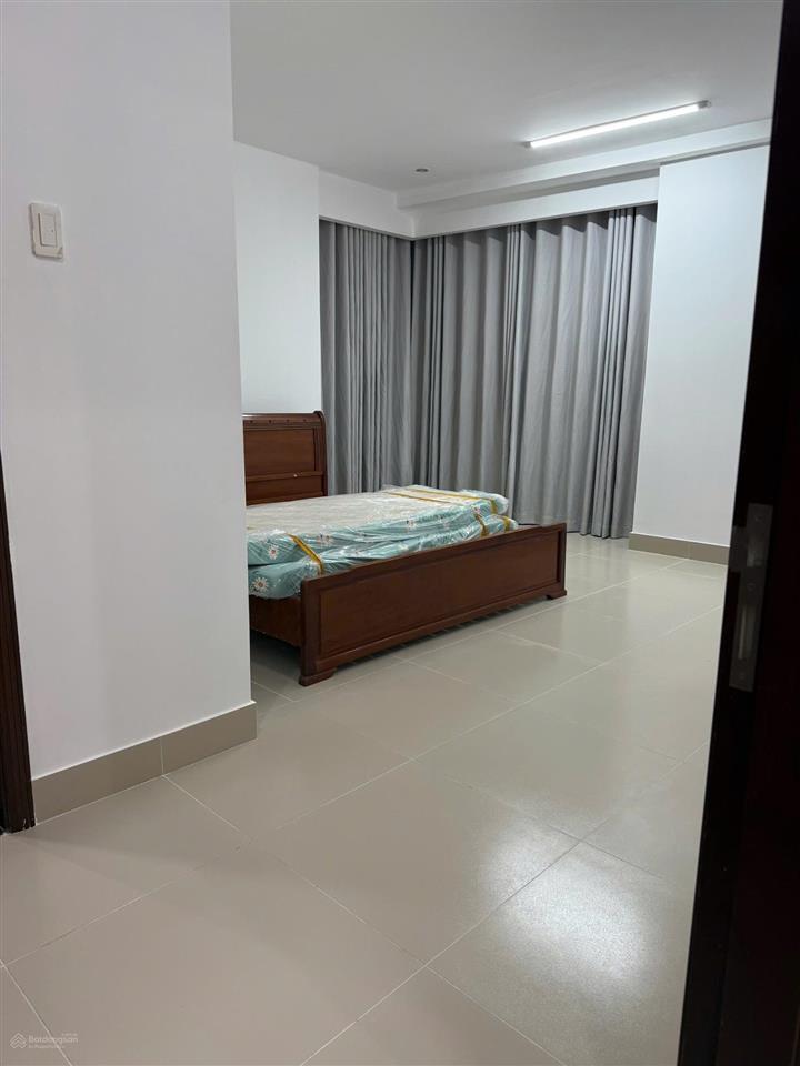 Cho thuê căn hộ him lam riverside 3pn /145m2