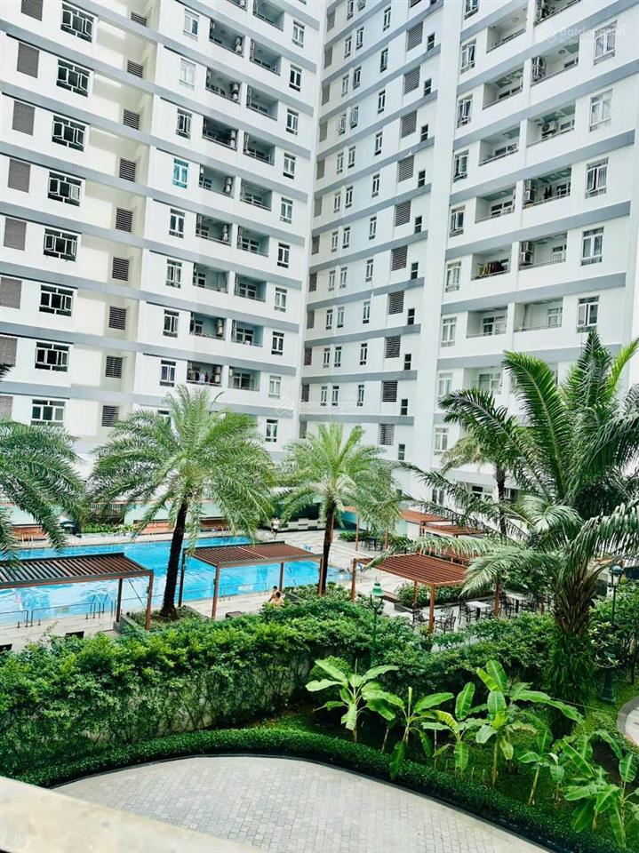Bán căn hộ him lam riverside 2pn/95 m2 có ba con phòng khách