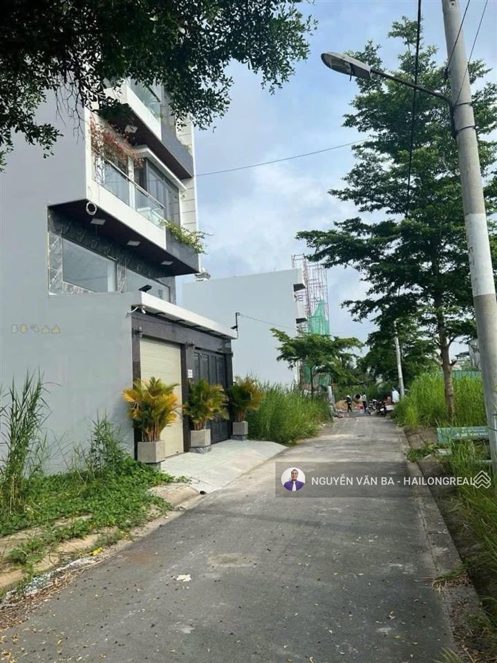 Bán đất nguyễn văn tạo long thới 7*14m, giá 4,25 tỷ, hẻm xe hơi 7m, kdc bà chồi, gần kcn hiệp phước