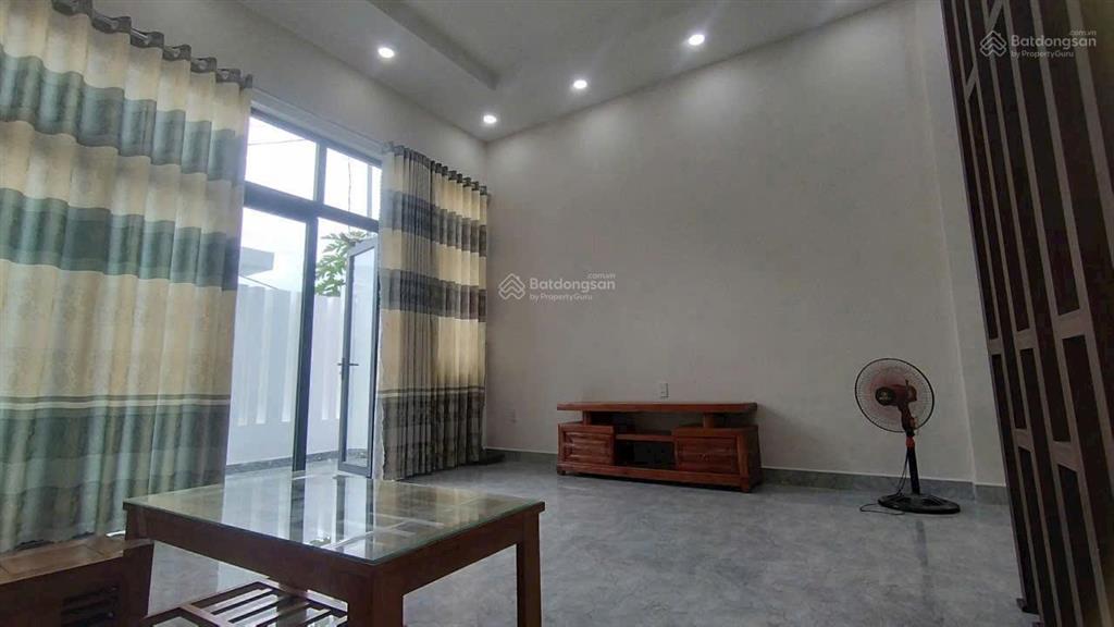 Bán nhà đẹp 5*20m, đường xe hơi 10m, giá 3,6tỷ, nguyễn văn tạo long thới nhà bè, sổ riêng, sang tên