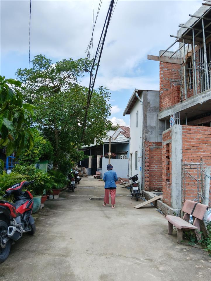 Bán đất nguyễn văn tạo 97m2, giá 2,45 tỷ, hẻm xe hơi, gần kcn hiệp phước, gần quốc tế mỹ, shr