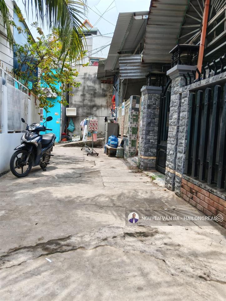 Bán nhà 2 tầng 5,5*20m, giá 3,6 tỷ, nguyễn văn tạo, shr, kế kcn hiệp phước, gần trường thành công