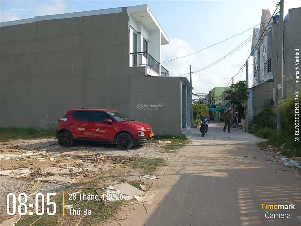 Bán đất long hậu 4,8*21m, giá 1,65 tỷ, hẻm xe hơi, shr, gần kcn long hậu, t&t millennia, sg village