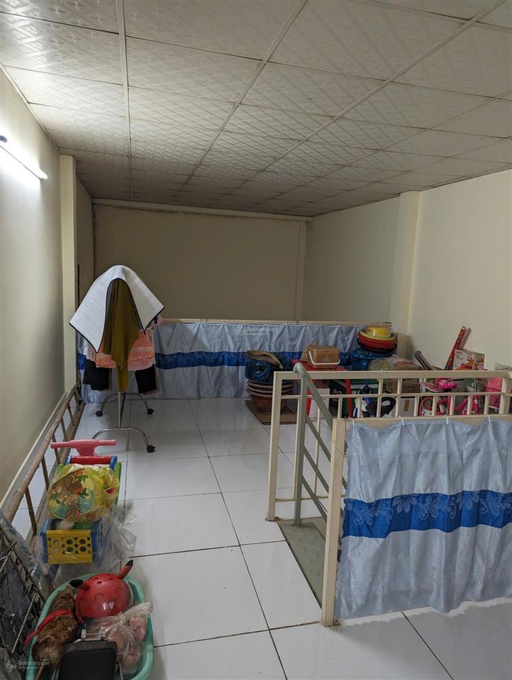 Nhà nguyễn văn tạo 4*15m, giá 2,6 tỷ,hẻm xe hơi, gần kcn hiệp phước, shr, sang tên nhanh