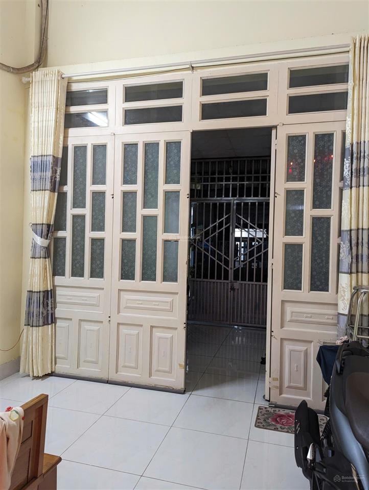 Nhà nguyễn văn tạo 4*15m, giá 2,6 tỷ,hẻm xe hơi, gần kcn hiệp phước, shr, sang tên nhanh