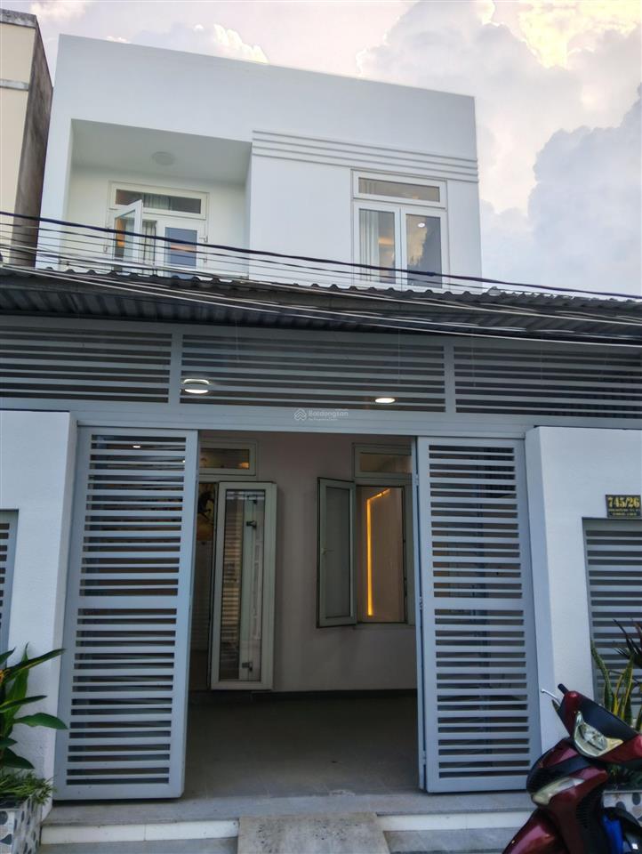 Bán nhà 2 tâng siêu to 5,8*22m, giá 5,8 tỷ, đường xe tải 7m, nguyễn bình nhà bè,shr, gần làng đh