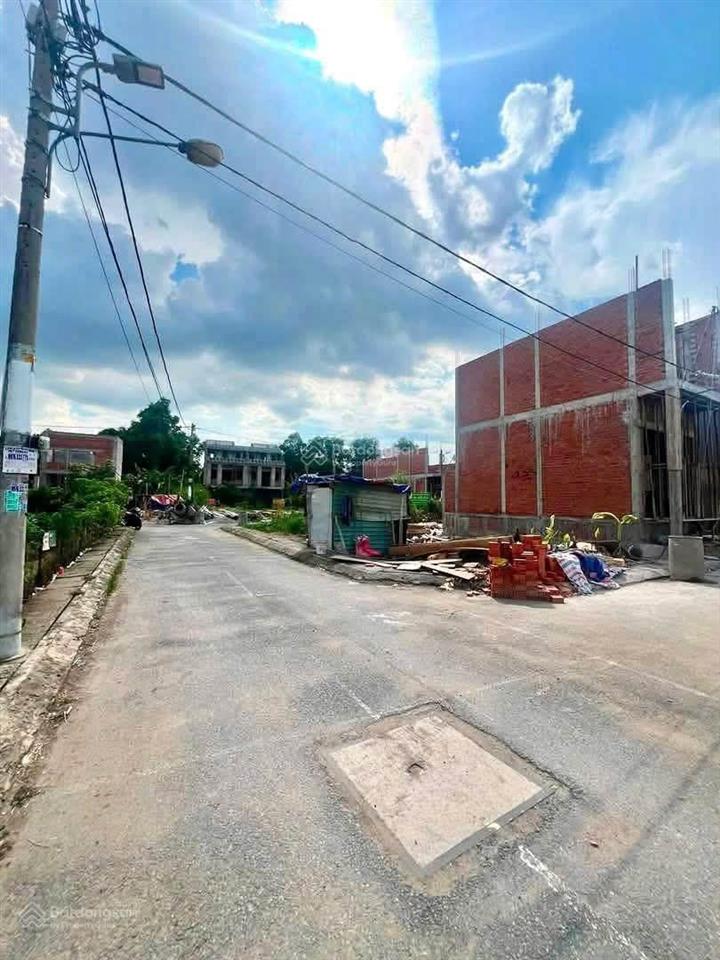 Bán đất rẻ 1896 lê văn lương 5*20m, giá 4 tỷ, hẻm xe hơi 6m, shr, gpxd chính, kế quốc tế mỹ