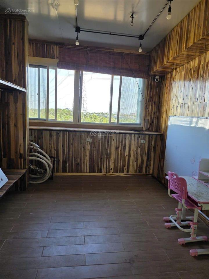 Bán nhà nguyễn bình đẹp 4 tầng 5*17,5m, giá 6,3 tỷ, đường xe tải 10m, shr, kế làng đại học nhơn đức