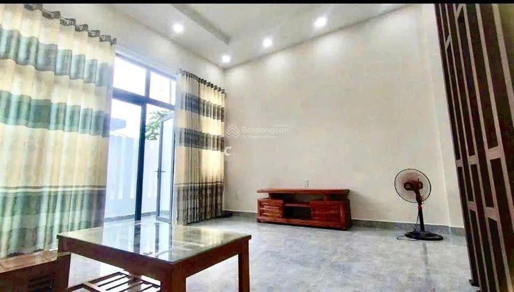 Bán nhà rẻ 103m2 đất, giá 3,6 tỷ, hẻm xe hơi 10m, nguyễn văn tạo, shr, hoàn công, ngay khu a kcn hp