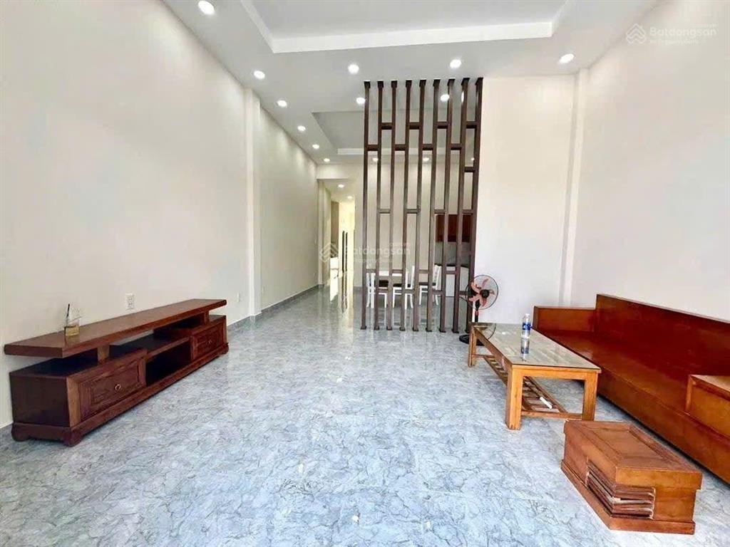 Bán nhà rẻ 103m2 đất, giá 3,6 tỷ, hẻm xe hơi 10m, nguyễn văn tạo, shr, hoàn công, ngay khu a kcn hp