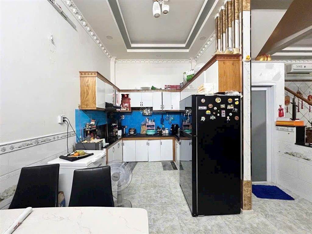 Bán nhà đẹp căn góc 3 tầng 5*10m, chỉ 3,99 tỷ, hẻm xe hơi vf3 huỳnh tấn phát, hoàn công, shr