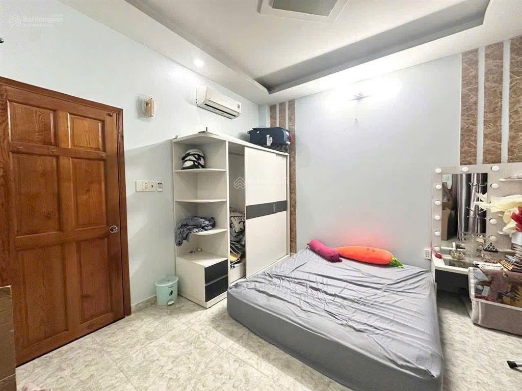 Bán nhà đẹp căn góc 3 tầng 5*10m, chỉ 3,99 tỷ, hẻm xe hơi vf3 huỳnh tấn phát, hoàn công, shr