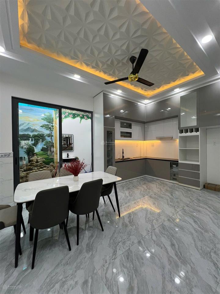 Bán nhà đẹp 4 tầng siêu rẻ 5,85*13,7m, chỉ 6,8 tỷ, hẻm xe hơi 6m huỳnh tấn phát, kế trường lê v hưu