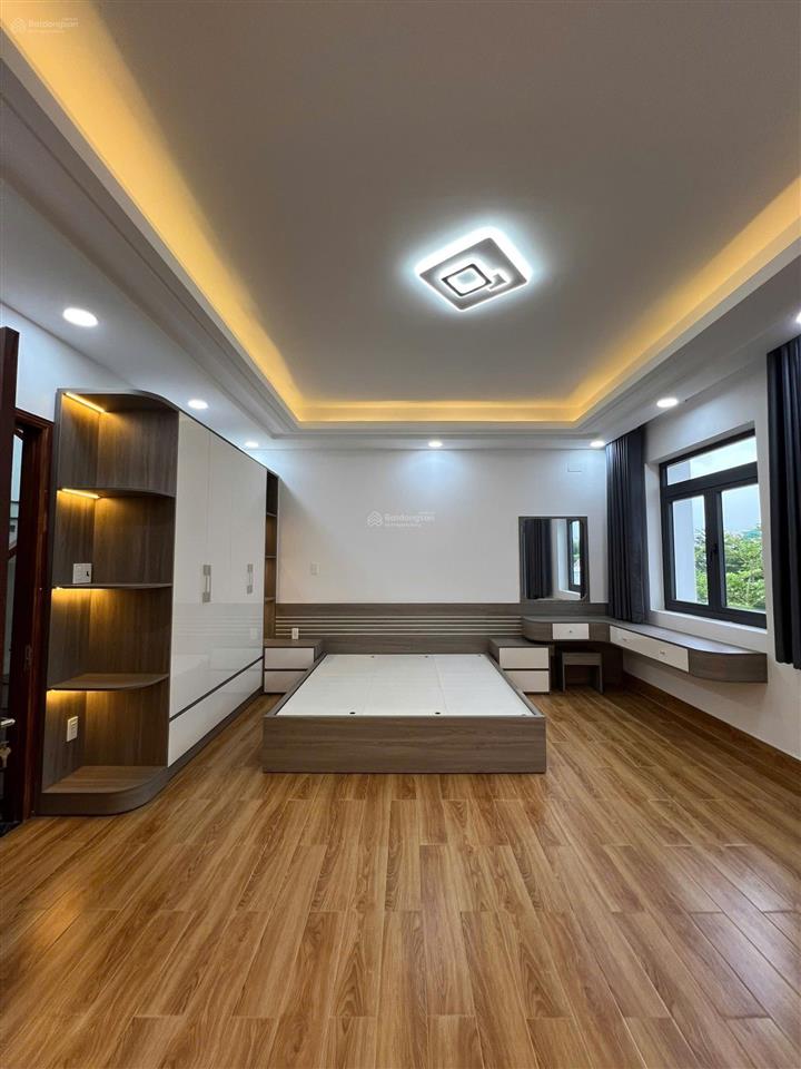 Bán nhà đẹp 4 tầng siêu rẻ 5,85*13,7m, chỉ 6,8 tỷ, hẻm xe hơi 6m huỳnh tấn phát, kế trường lê v hưu