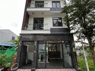 Bán nhà đẹp 4 tầng siêu rẻ 5,85*13,7m, chỉ 6,8 tỷ, hẻm xe hơi 6m huỳnh tấn phát, kế trường lê v hưu