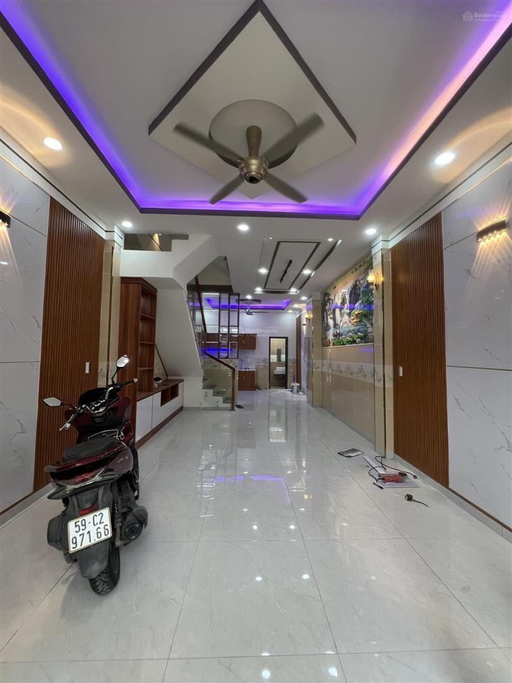 Bán nhà mới 4 tầng giá hời 4,3*13,8m, giá 4,15 tỷ, đường 10m, kdc hoàng hoa, giáp lê văn lương, shr