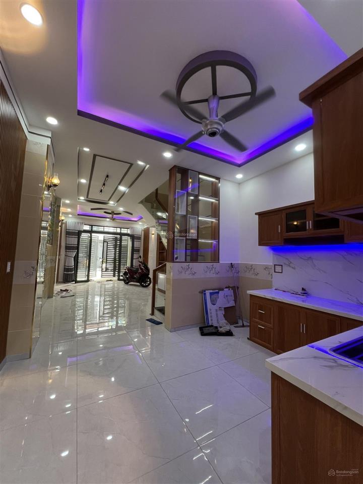 Bán nhà mới 4 tầng giá hời 4,3*13,8m, giá 4,15 tỷ, đường 10m, kdc hoàng hoa, giáp lê văn lương, shr