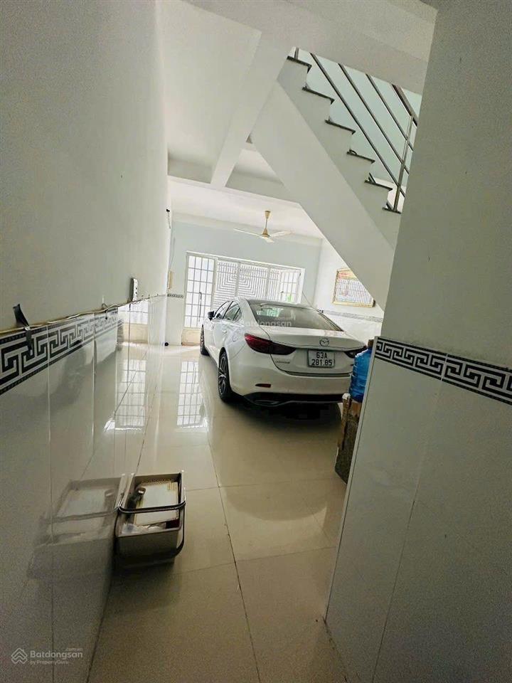 Bán nhà đẹp 2 tầng 4,5*15m, hẻm xe hơi, 5,45 tỷ, cạnh kdc lập phúc, lê văn lương, kế bv nhà bè