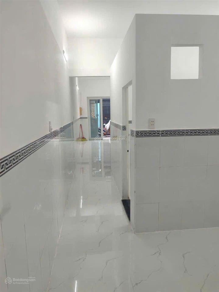Bán nhà đẹp 2 tầng 4,5*15m, hẻm xe hơi, 5,45 tỷ, cạnh kdc lập phúc, lê văn lương, kế bv nhà bè