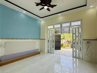 Bán nhà riêng mới cách kdc xuyên á 1km, 86m2 sổ riêng, đường ôtô xã mỹ hạnh đường lớn 824 1,680 tỷ