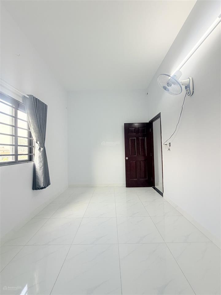 Bán gấp nhà riêng 60m2 đường nguyễn văn bứa, hóc môn gần chợ nhị xuân