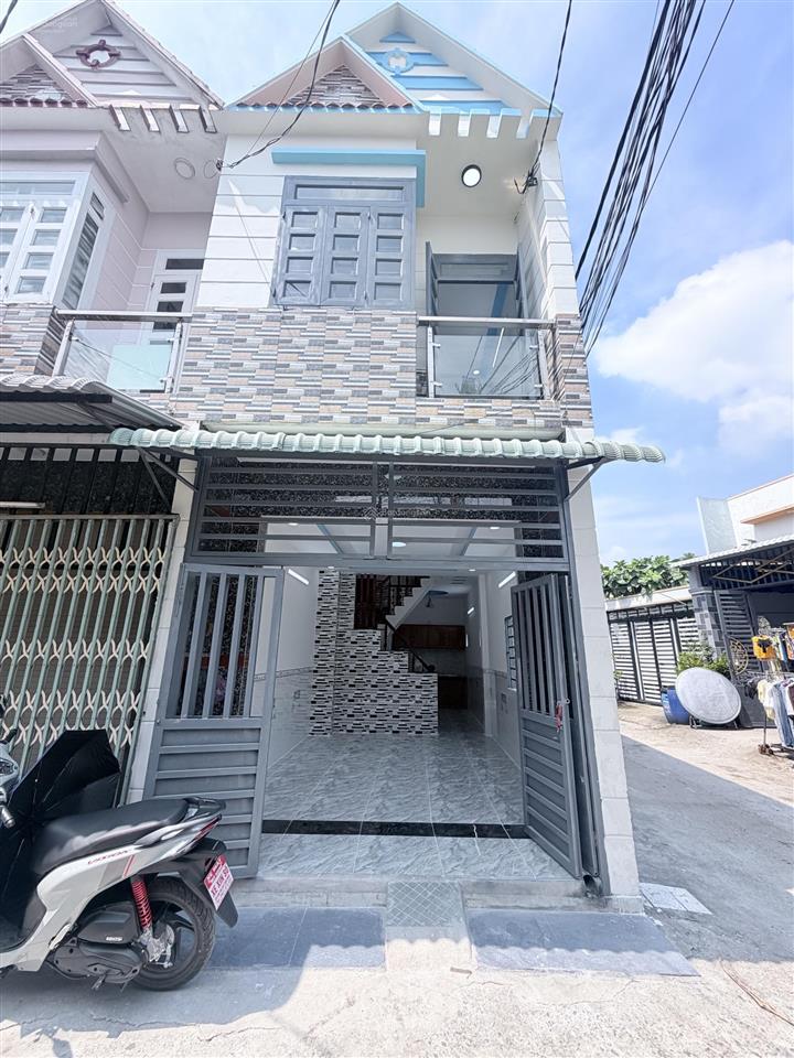 Cần bán gấp nhà chính chủ ngang 4 dài 11 khu dương công khi gần cầu lớn giá 650tr sổ riêng