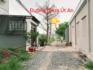 Chính chủ vừa gởi bán gấp lô đất kv4, thị trấn đức hòa.