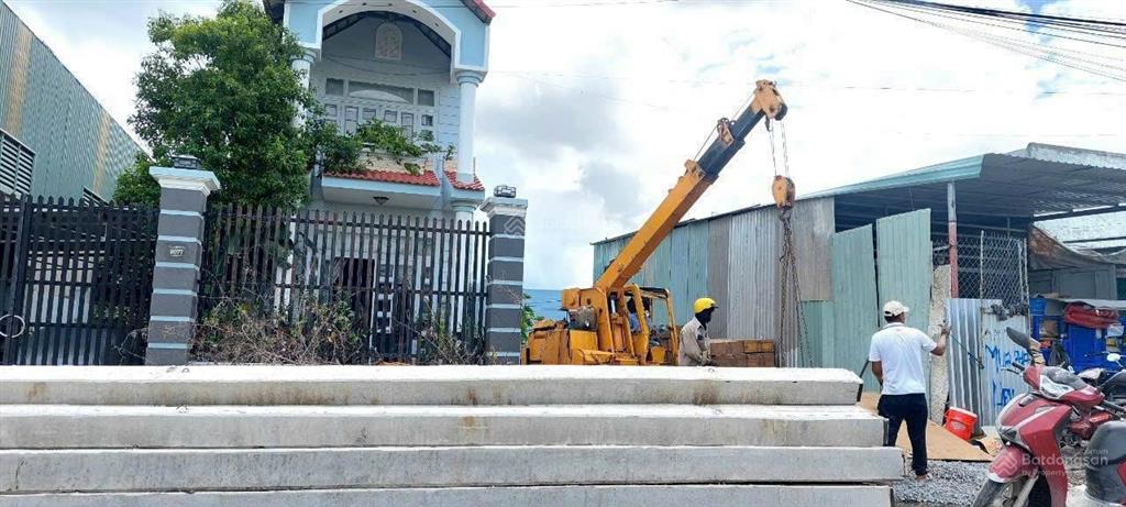 Hạ giá bán gấp, giá 4 tỷ 100.
cần bán nhà 24a giá đầu tư tốt
