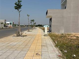 Cần bán nền đất xã hòa khánh  gần vòng xoay hậu nghĩa