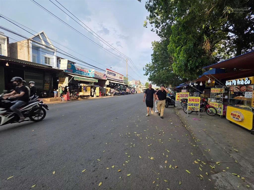Đất nền đường 24a khu dân cư tân đức giai đoạn 1
