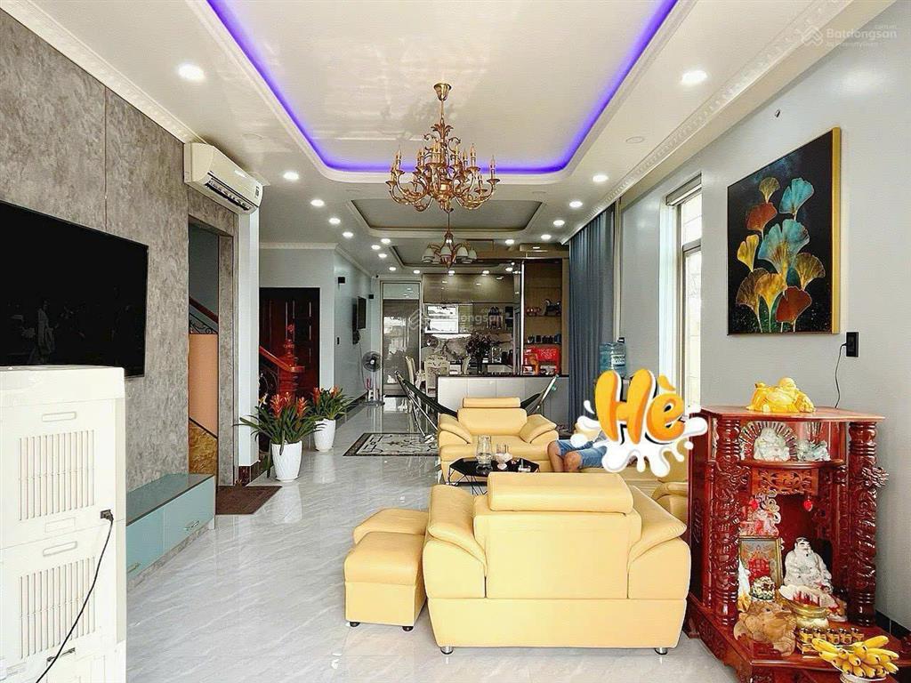 Chủ gửi bán nhà tân cổ điển đức hòa thượng, đức hòa, long an