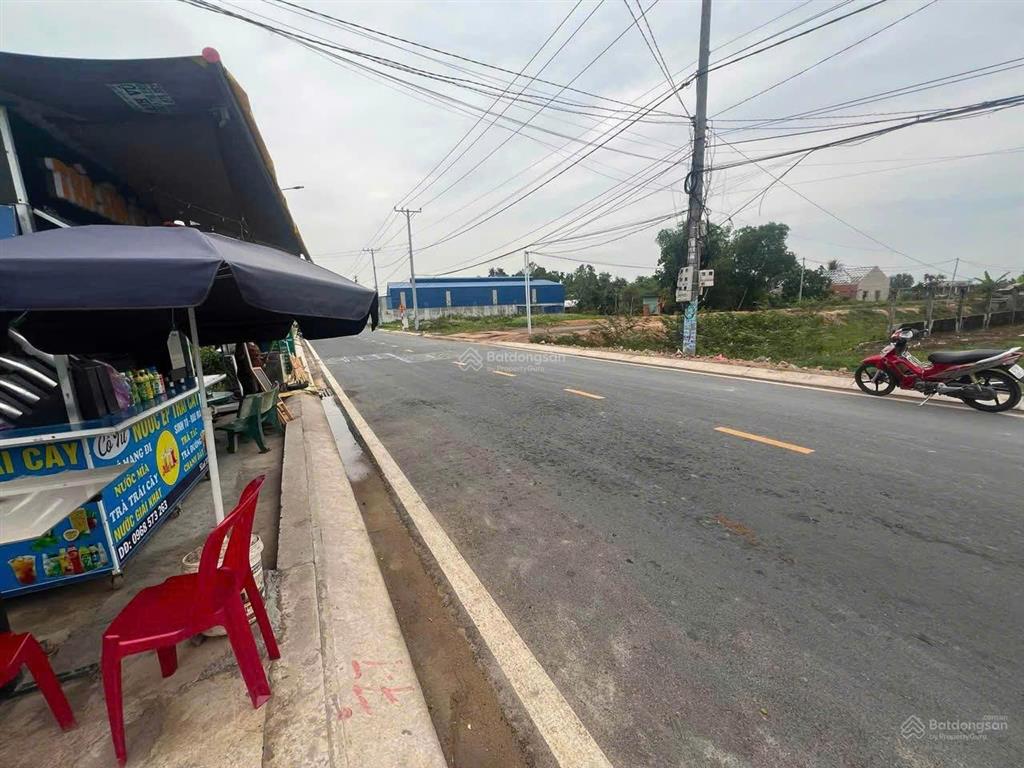Chủ gửi bán lô đất mặt tiền đường óc eo sát bên trường học