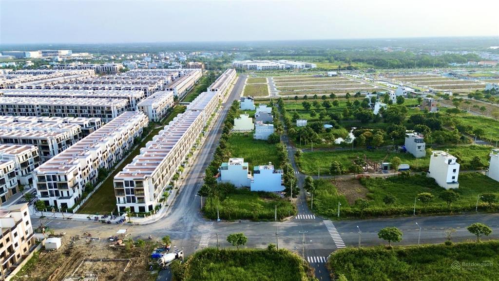 Chuyên bán nền  nhận gởi bán lại ra hàng nhanh  xây nhà  đường lớn  căn góc  view công viên