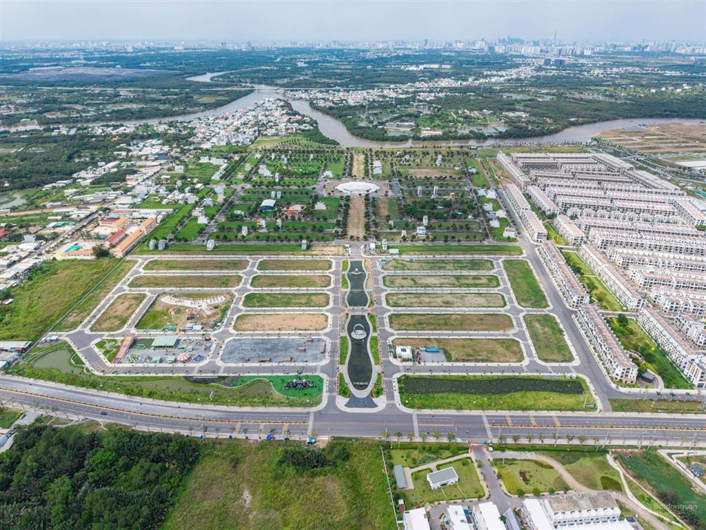 Chuyên bán nền  nhận gởi bán lại ra hàng nhanh  xây nhà  đường lớn  căn góc  view công viên