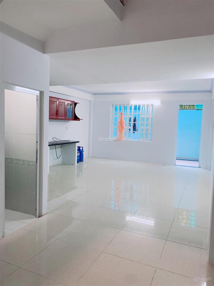 Bán nhà kdc sadeco phước kiển a, 1 trệt, 2 lầu, sân thượng giá 12,5 tỷ