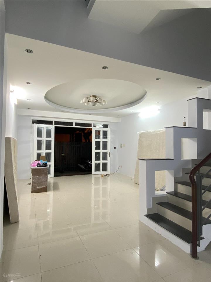 Bán nhà kdc sadeco phước kiển a, 1 trệt, 2 lầu, sân thượng giá 12,5 tỷ
