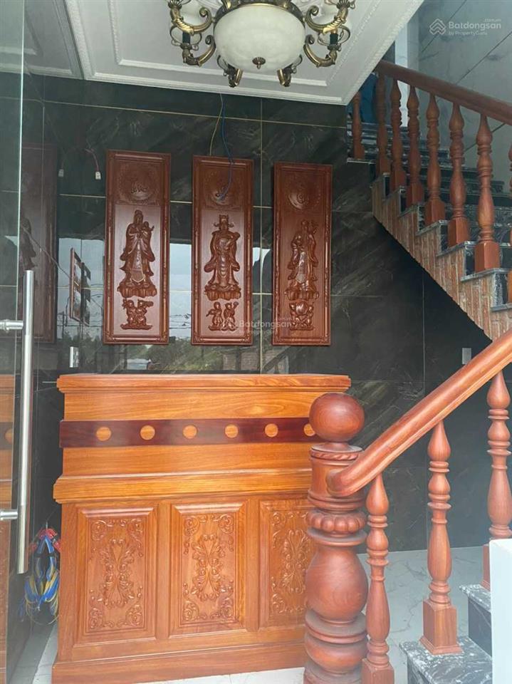 Chính chủ, cần bán nhà gấp giá rẻ, nhà ngay mặt tiền đường nhựa t12 bình chánh, hcm, dt 400m có shr