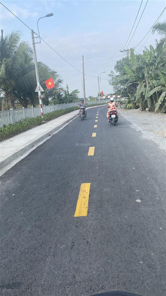 Chính chủ, đất ngộp giá rẻ, dt 1612m, shr có thổ cư, đường xe tải, giá 8 tỷ quy đức bình chánh