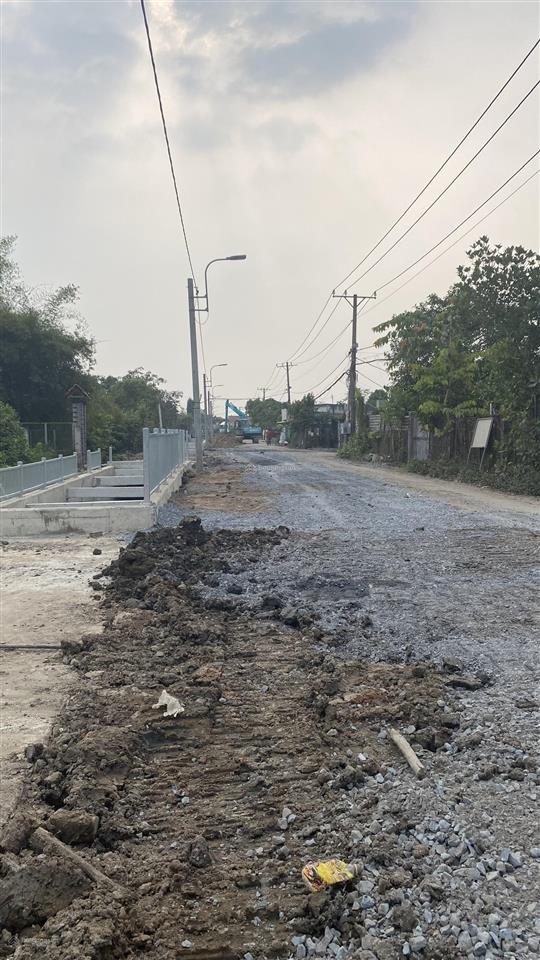 Chính chủ, đất ngộp giá rẻ, dt 1612m, shr có thổ cư, đường xe tải, giá 8 tỷ quy đức bình chánh