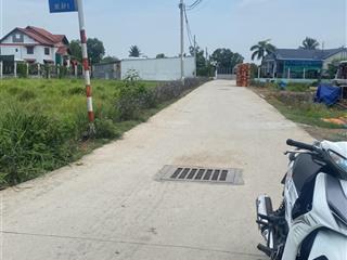 Cần bán đất vườn, góc 2 mt, dt là 3000m² thuộc lô nhì, đường xe tải quy đức, bình chánh hcm